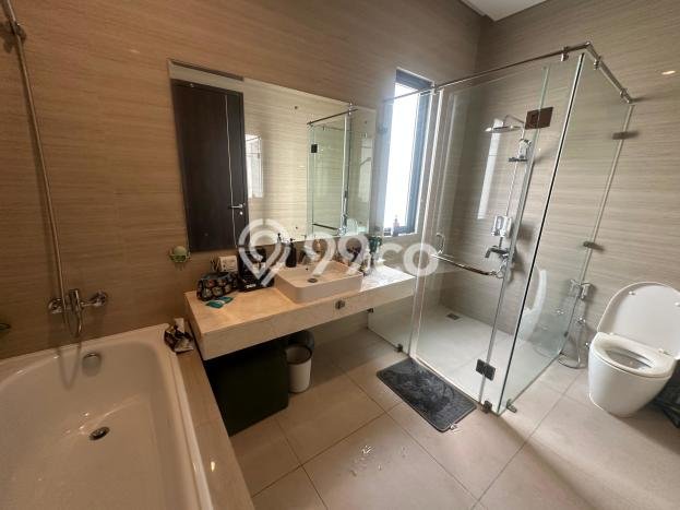 Rumah Elit Modern Tanpa Renovasi di Summarecon Bekasi Bekasi Rumah Elit Modern Tanpa Renovasi di Summarecon Bekasi Bekasi
