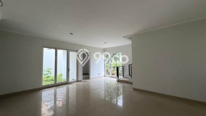 Rumah Kontrakan Bekasi LT 216m2 LB 200m2 Kawasan Summarecon Bekasi Rumah Kontrakan Bekasi LT 216m2 LB 200m2 Kawasan Summarecon Bekasi