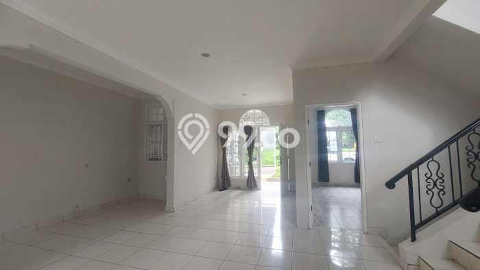 Jual Rumah Modern 3 KT di Legenda Wisata, Bogor Jual Rumah Modern 3 KT di Legenda Wisata, Bogor