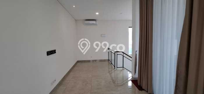 Jual Rumah Luas Elegan Dengan View Cantik di Kota Wisata, Bogor Jual Rumah Luas Elegan Dengan View Cantik di Kota Wisata, Bogor