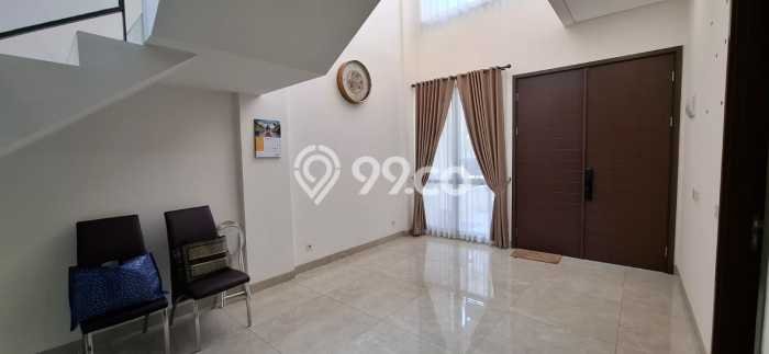 Jual Rumah Luas Elegan Dengan View Cantik di Kota Wisata, Bogor Jual Rumah Luas Elegan Dengan View Cantik di Kota Wisata, Bogor