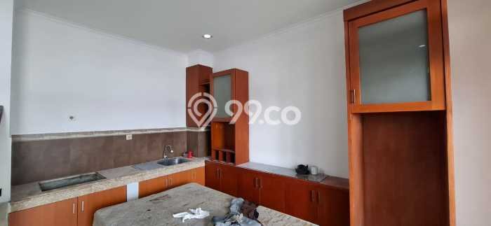 Rumah Modern 4 KT di Kota Wisata Bogor Rumah Modern 4 KT di Kota Wisata Bogor