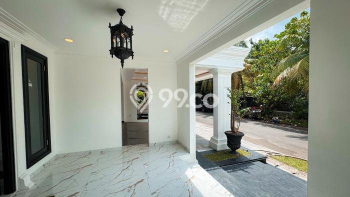 Rumah Mewah LB 500m2 Siap Pakai Desain Elegan di Sektor 8-Bintaro, Jakarta Selatan Rumah Mewah LB 500m2 Siap Pakai Desain Elegan di Sektor 8-Bintaro, Jakarta Selatan
