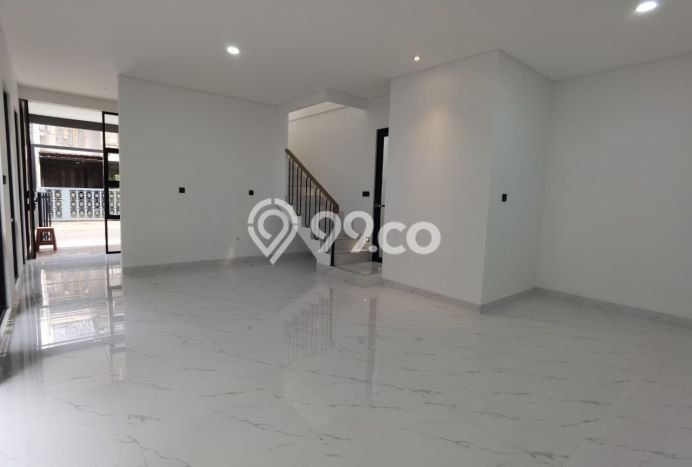 Rumah Elit Modern Tanpa Renovasi di Sektor 3 - Bintaro Tangerang Selatan Rumah Elit Modern Tanpa Renovasi di Sektor 3 - Bintaro Tangerang Selatan