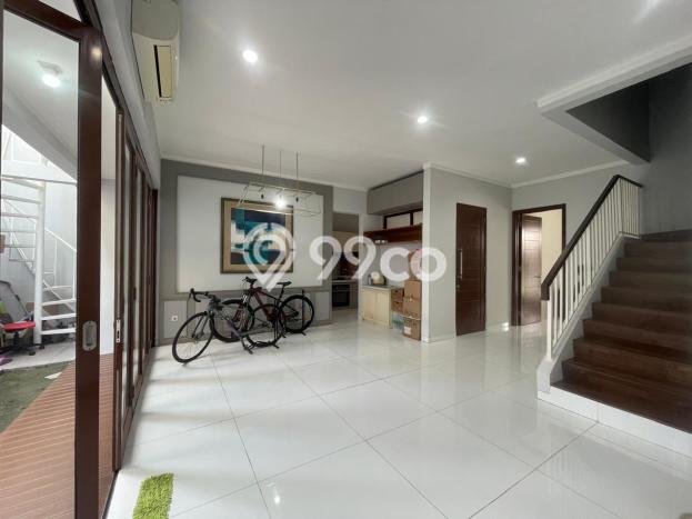 Rumah Luxury Modern Siap Huni di Sektor 9-Bintaro Tangerang Selatan Rumah Luxury Modern Siap Huni di Sektor 9-Bintaro Tangerang Selatan