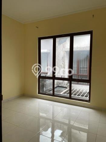 Rumah Elit Modern Siap Huni di Sektor 9-Bintaro Tangerang Selatan Rumah Elit Modern Siap Huni di Sektor 9-Bintaro Tangerang Selatan