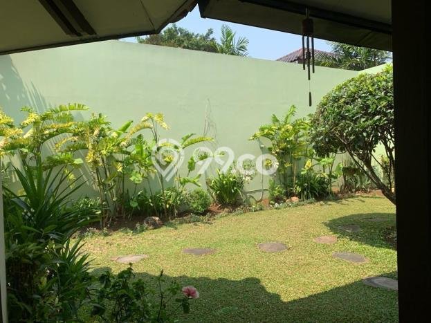 Rumah Mewah LB 388m2 Siap Pakai Desain Elegan di Sektor 1 - Bintaro, Jakarta Selatan Rumah Mewah LB 388m2 Siap Pakai Desain Elegan di Sektor 1 - Bintaro, Jakarta Selatan