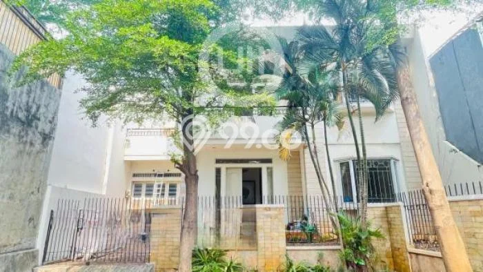 Dijual Rumah Premium dengan Fasilitas Sekitar Komplit di Kembangan, Jakarta Barat Dijual Rumah Premium dengan Fasilitas Sekitar Komplit di Kembangan, Jakarta Barat