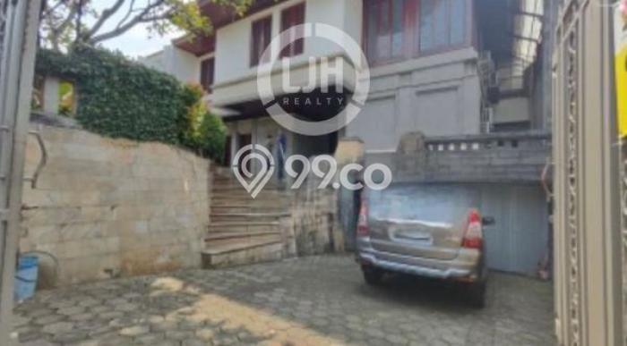 Sewa Rumah Strategis di Pondok Indah LT 700m2 / LB 500m2 Siap Huni Sewa Rumah Strategis di Pondok Indah LT 700m2 / LB 500m2 Siap Huni