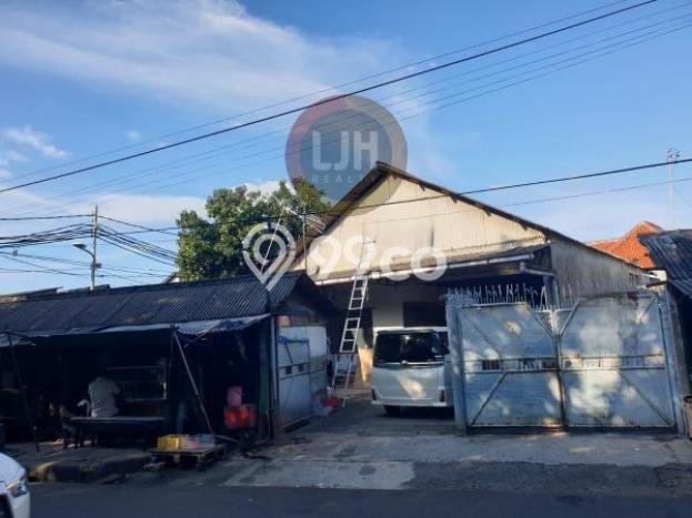 Lokasi Strategis! Dijual Ruko Bisnis di Senen, Jakarta Pusat Kondisi Bagus Lokasi Strategis! Dijual Ruko Bisnis di Senen, Jakarta Pusat Kondisi Bagus