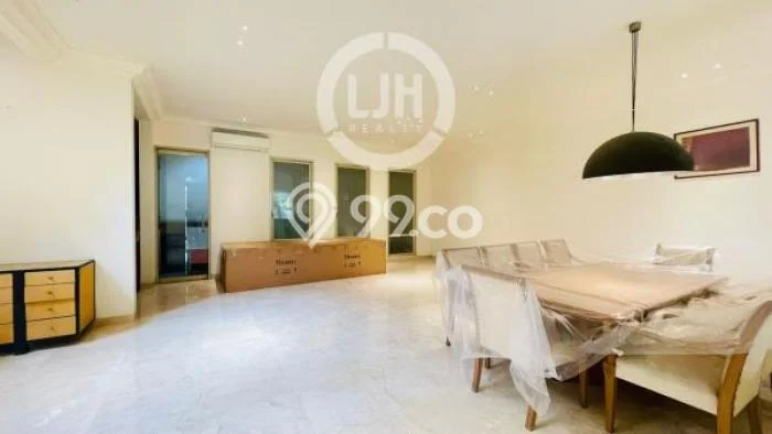 Dijual Rumah Premium dengan Fasilitas Sekitar Komplit di Kembangan, Jakarta Barat Dijual Rumah Premium dengan Fasilitas Sekitar Komplit di Kembangan, Jakarta Barat