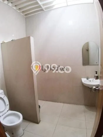 Rumah Modern Cantik 2 KT Bisa Langsung Pindah di Kelapa Gading Rumah Modern Cantik 2 KT Bisa Langsung Pindah di Kelapa Gading