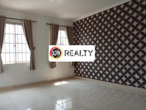 Rumah Eksklusif Siap Huni LT 210m2 di Kelapa Gading, Jakarta Utara Rumah Eksklusif Siap Huni LT 210m2 di Kelapa Gading, Jakarta Utara