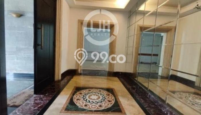 Sewa Rumah Strategis di Pondok Indah LT 700m2 / LB 500m2 Siap Huni Sewa Rumah Strategis di Pondok Indah LT 700m2 / LB 500m2 Siap Huni