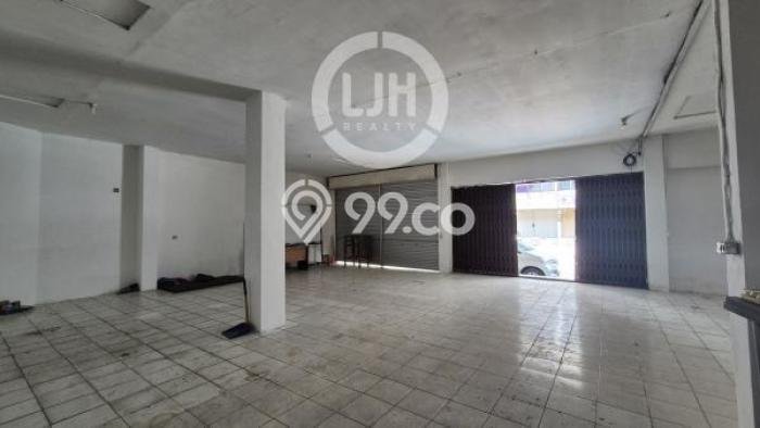 Ruko Bagus Dijual LB 610m2 Lokasi Strategis Jakarta Pusat Area Cocok untuk Bisnis Ruko Bagus Dijual LB 610m2 Lokasi Strategis Jakarta Pusat Area Cocok untuk Bisnis