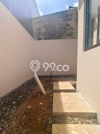 Jual Rumah Minimalis Bagus Punya 2 KT di Serpong Tangerang Selatan SHM Jual Rumah Minimalis Bagus Punya 2 KT di Serpong Tangerang Selatan SHM