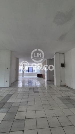 Ruko Bagus Dijual LB 610m2 Lokasi Strategis Jakarta Pusat Area Cocok untuk Bisnis Ruko Bagus Dijual LB 610m2 Lokasi Strategis Jakarta Pusat Area Cocok untuk Bisnis