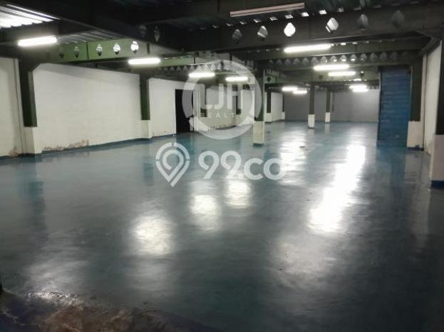 PROSPEK BAGUS! Gudang di Cakung, Luas 1254m2m², Kawasan Bisnis PROSPEK BAGUS! Gudang di Cakung, Luas 1254m2m², Kawasan Bisnis