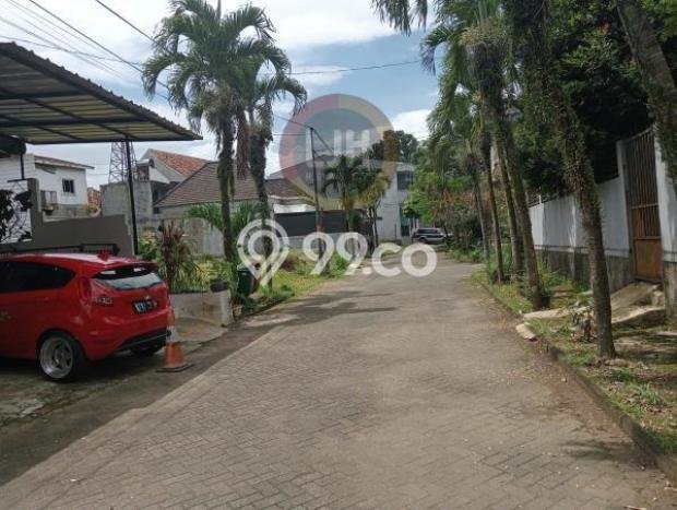 Rumah Modern 5 KT di Sentul City Bogor Full Furnished Rumah Modern 5 KT di Sentul City Bogor Full Furnished