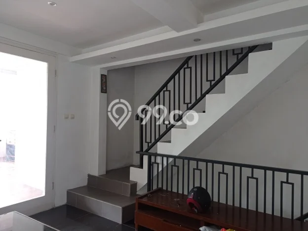 Vila di , Dimensi 168m2m², Dekat dengan transportasi umum Vila di , Dimensi 168m2m², Dekat dengan transportasi umum