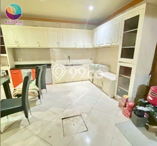 Hunian Elit LB 360m2 Siap Huni Desain Elegan di Kota Wisata, Bogor Hunian Elit LB 360m2 Siap Huni Desain Elegan di Kota Wisata, Bogor