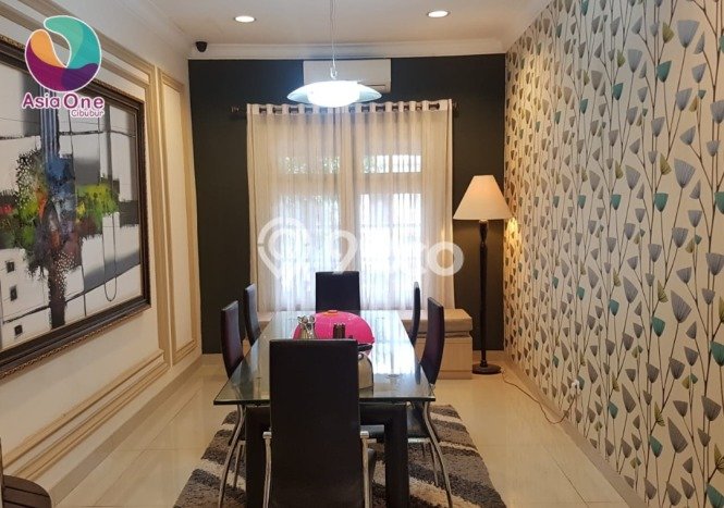 Dijual Rumah Luas Megah Dengan View Eksklusif di Kota Wisata, Bogor Dijual Rumah Luas Megah Dengan View Eksklusif di Kota Wisata, Bogor