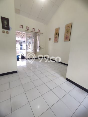 Disewakan Rumah Murah di Serpong Villa Melati Mas Tangerang Selatan dengan 2 Kamar Tidur Disewakan Rumah Murah di Serpong Villa Melati Mas Tangerang Selatan dengan 2 Kamar Tidur