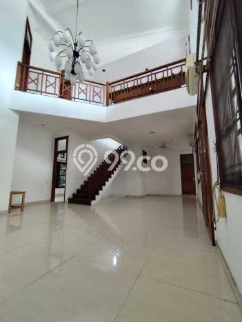 Disewakan! Rumah 5 Kamar Tidur &
3 Kamar Mandi di Serpong Villa Melati Mas, Tangerang Selatan Disewakan! Rumah 5 Kamar Tidur &
3 Kamar Mandi di Serpong Villa Melati Mas, Tangerang Selatan