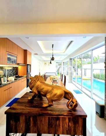 Miliki segera Vila Kawasan , Dimensi 272m2m², Lingkungan nyaman untuk keluarga Miliki segera Vila Kawasan , Dimensi 272m2m², Lingkungan nyaman untuk keluarga