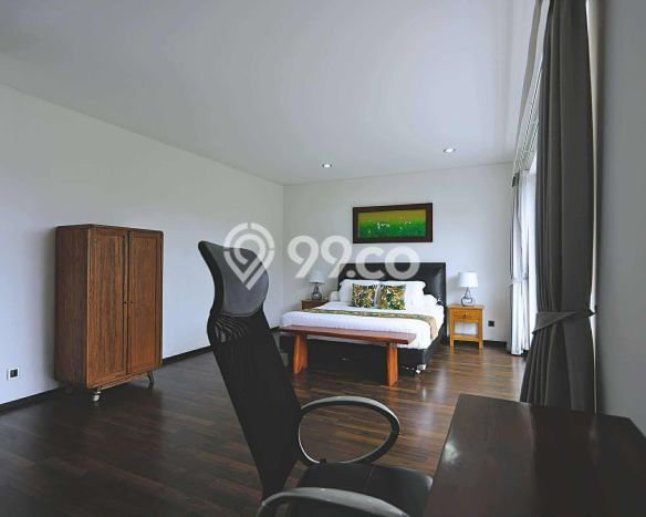 BISNIS POTENSIAL! Vila Kawasan , Area 515m2m², Prospek Bagus BISNIS POTENSIAL! Vila Kawasan , Area 515m2m², Prospek Bagus