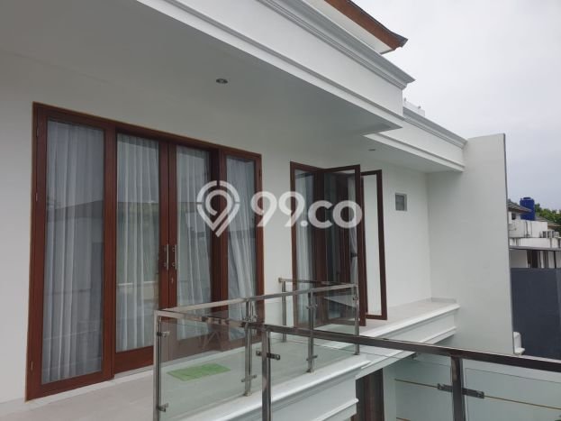 AREA PREMIUM! Vila Kawasan , Ukuran 200m2m², Dekat fasilitas kota AREA PREMIUM! Vila Kawasan , Ukuran 200m2m², Dekat fasilitas kota