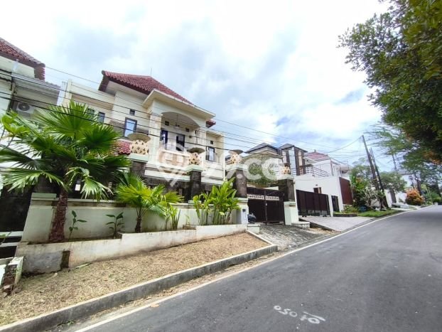 Vila Ready to Rent Kawasan , Luas 0m2m², Lingkungan Asri Vila Ready to Rent Kawasan , Luas 0m2m², Lingkungan Asri