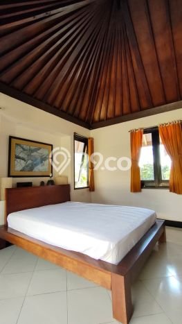 LOKASI STRATEGIS! Vila di , Area 212m2m², Dekat fasilitas kota LOKASI STRATEGIS! Vila di , Area 212m2m², Dekat fasilitas kota