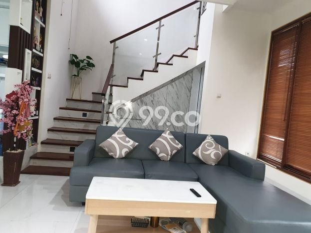 AREA PREMIUM! Vila Kawasan , Ukuran 200m2m², Dekat fasilitas kota AREA PREMIUM! Vila Kawasan , Ukuran 200m2m², Dekat fasilitas kota
