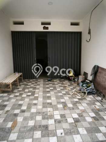 Dijual Cepat Rumah Strategis LT 48m2 LB 48m2 di Jakarta Barat Cocok untuk Hunian Dijual Cepat Rumah Strategis LT 48m2 LB 48m2 di Jakarta Barat Cocok untuk Hunian