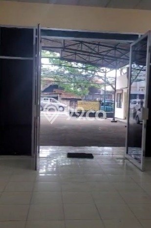Gudang paling strategis disewakan di Karawaci Tangerang Gudang paling strategis disewakan di Karawaci Tangerang