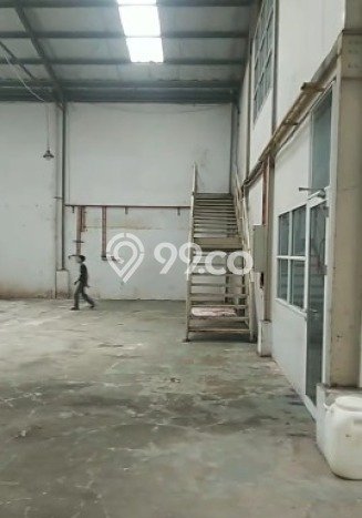 Gudang disewakan di Tigaraksa Tangerang dengan luas bangunan 637m2 Gudang disewakan di Tigaraksa Tangerang dengan luas bangunan 637m2