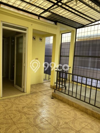 Rumah Mewah Siap Huni LT 162m2 di BSD, Tangerang Selatan Rumah Mewah Siap Huni LT 162m2 di BSD, Tangerang Selatan