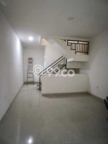 Dijual Cepat Rumah Strategis LT 48m2 LB 48m2 di Jakarta Barat Cocok untuk Hunian Dijual Cepat Rumah Strategis LT 48m2 LB 48m2 di Jakarta Barat Cocok untuk Hunian