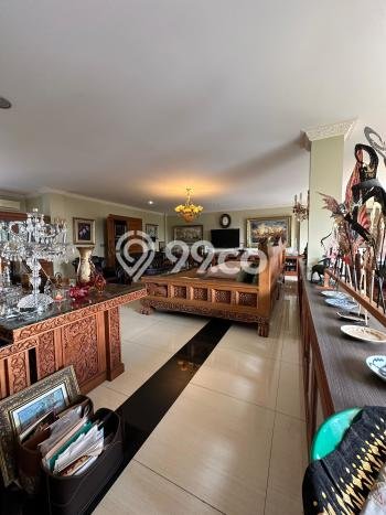 Hunian Elit LB 1000m2 Siap Pakai Desain Elegan di Kemang, Jakarta Selatan Hunian Elit LB 1000m2 Siap Pakai Desain Elegan di Kemang, Jakarta Selatan