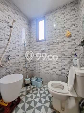 Dijual Rumah Kost di Cirendeu, Jakarta Selatan, 5 KT, 4 KM, Bangunan 200m2 Dijual Rumah Kost di Cirendeu, Jakarta Selatan, 5 KT, 4 KM, Bangunan 200m2