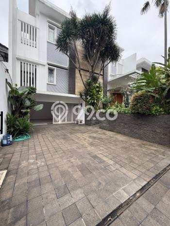 Rumah Elit LB 600m2 Siap Pakai Desain Elegan di Pondok Indah, Jakarta Selatan Rumah Elit LB 600m2 Siap Pakai Desain Elegan di Pondok Indah, Jakarta Selatan
