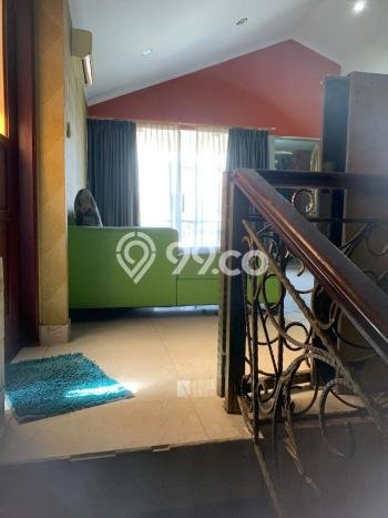 Rumah Elit LB 180m2 Siap Huni Desain Elegan di Bintaro, Tangerang Selatan Rumah Elit LB 180m2 Siap Huni Desain Elegan di Bintaro, Tangerang Selatan