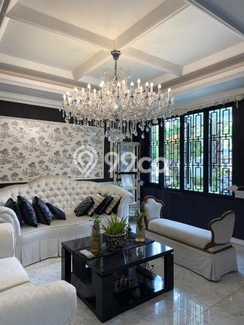 Rumah Mewah LB 900m2 Siap Pakai Desain Elegan di Kemang, Jakarta Selatan Rumah Mewah LB 900m2 Siap Pakai Desain Elegan di Kemang, Jakarta Selatan