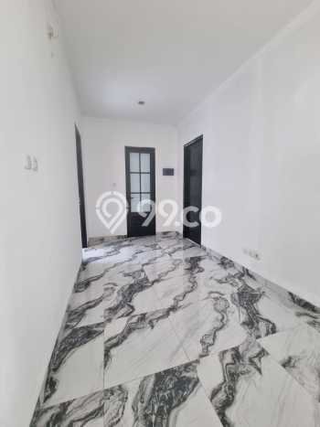 Ready to Use! Luxury House LT 105m2 Desain Elegan di Bintaro Ready to Use! Luxury House LT 105m2 Desain Elegan di Bintaro