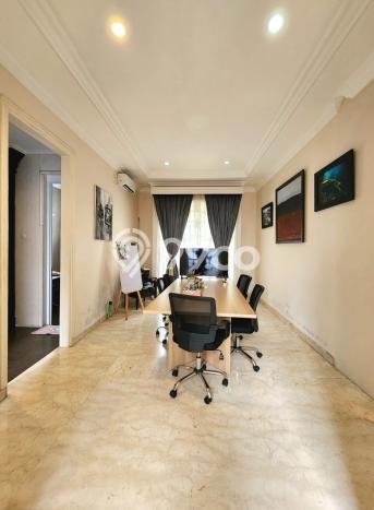 Siap Huni Hunian Elit 6 Kamar di Kebayoran Lama Dekat ke Mana Saja Siap Huni Hunian Elit 6 Kamar di Kebayoran Lama Dekat ke Mana Saja
