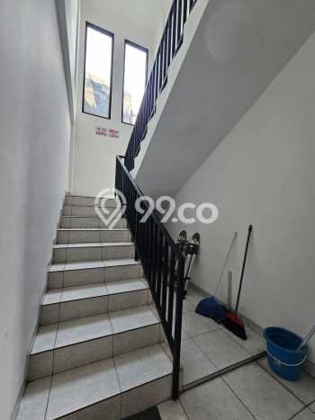 Kost Dijual Lokasi Kebayoran Baru, Jakarta Selatan, Spesifikasi 30 Kamar Tidur dan Luas 700m2 Kost Dijual Lokasi Kebayoran Baru, Jakarta Selatan, Spesifikasi 30 Kamar Tidur dan Luas 700m2