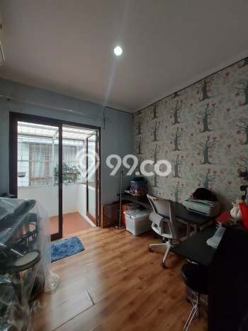 Jual Rumah Luas Elegan Dengan View Cantik di Bintaro, Tangerang Selatan Jual Rumah Luas Elegan Dengan View Cantik di Bintaro, Tangerang Selatan