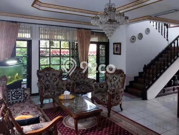 Rumah Elit Modern Siap Huni di Pondok Indah Jakarta Selatan Rumah Elit Modern Siap Huni di Pondok Indah Jakarta Selatan