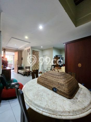 Dijual Rumah Premium dengan Fasilitas Sekitar Komplit di Kebayoran Lama, Jakarta Selatan Dijual Rumah Premium dengan Fasilitas Sekitar Komplit di Kebayoran Lama, Jakarta Selatan
